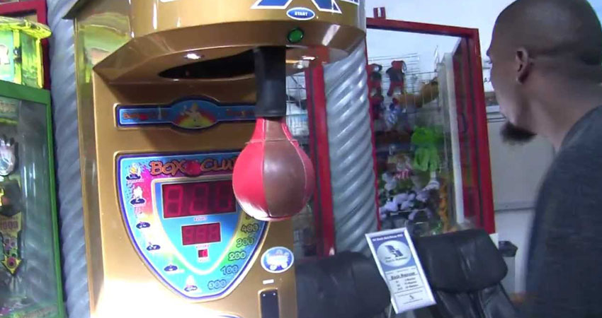 Boxer Spider Arcade Boxing Machine