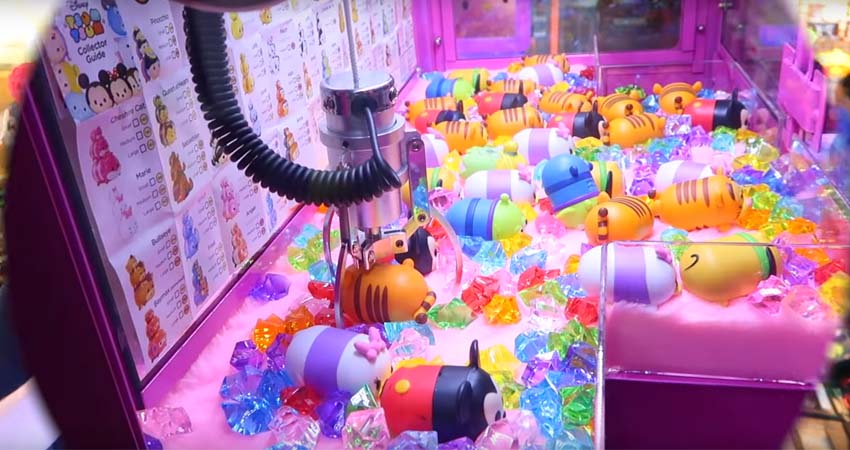 Everything You Need To Know About A Claw Machine
